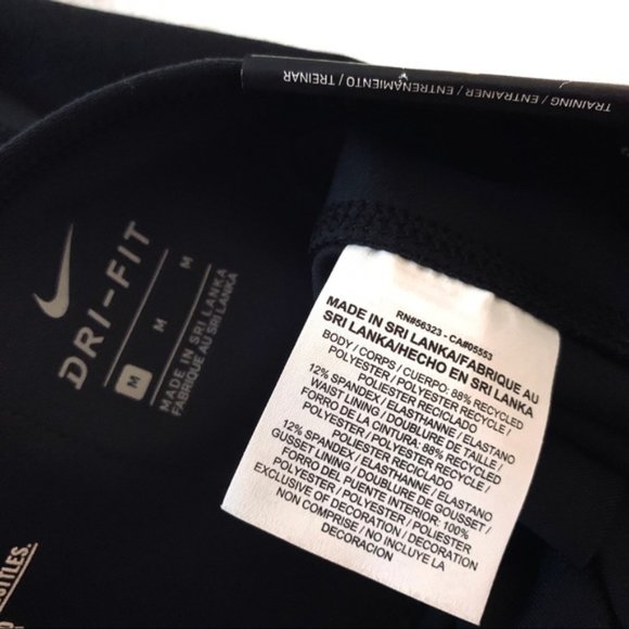 NIKE NWT Power Legendary NIKE Graphic Black Work Out Leggings / Yoga Pants - Med - Picture 10 of 14